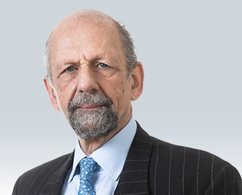 Dr. Rafael Manovil